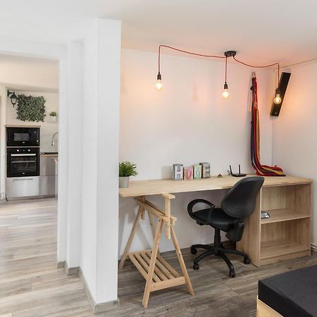 Apartments Rok リュブリャナ エクステリア 写真