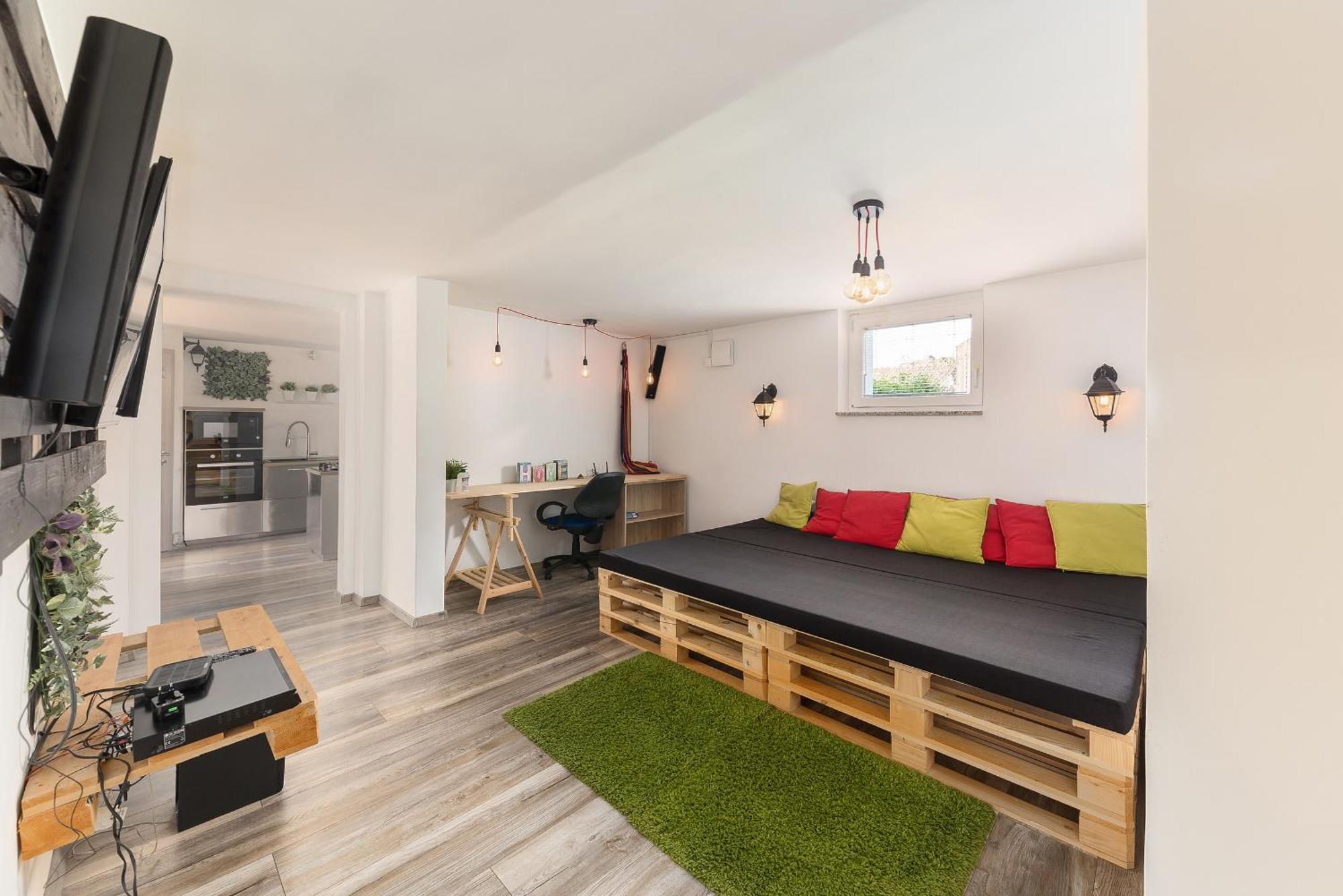 Apartments Rok リュブリャナ エクステリア 写真